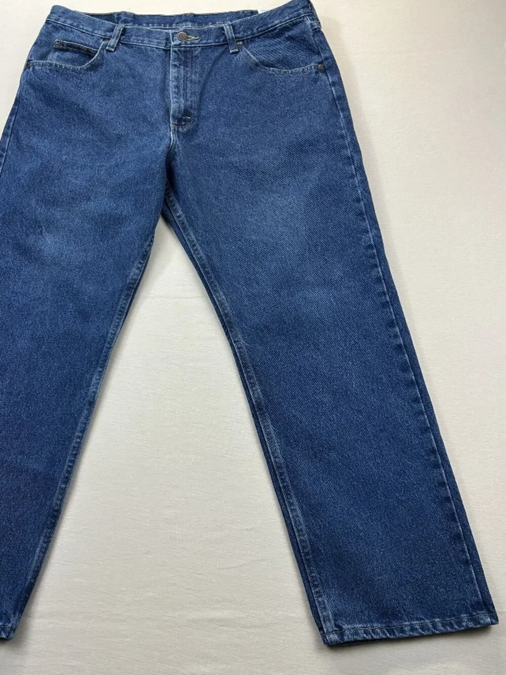 Wrangler Relaxed Jeans Mens Size 36x30 Blue Denim Mid Rise Straight Stretch